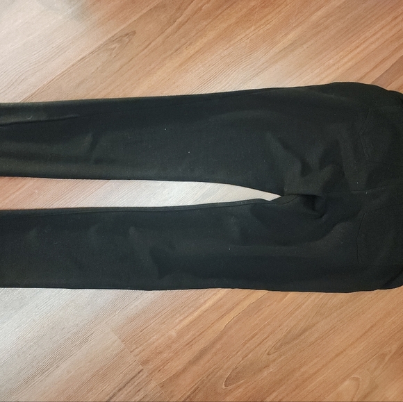 Eileen Fisher Black Soft Jersey Knit Slim Leg 5-Pocket Pants Size 8 EUC - Picture 4 of 9